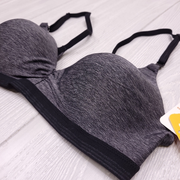 Warner's Simply Perfect Wirefree Convertible Bra - Picture 2 of 7